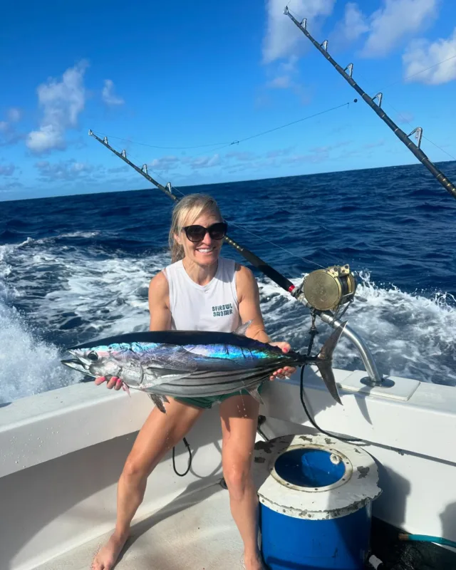 Recent action on Play N Hooky! 

Call us at 8083932000 to book your deep sea fishing charter.

#fishing #deepseafishing #sportfishing #whipsawsportfishing #mahi #ono #marlin #ahi #oahu #hawaii #waikiki